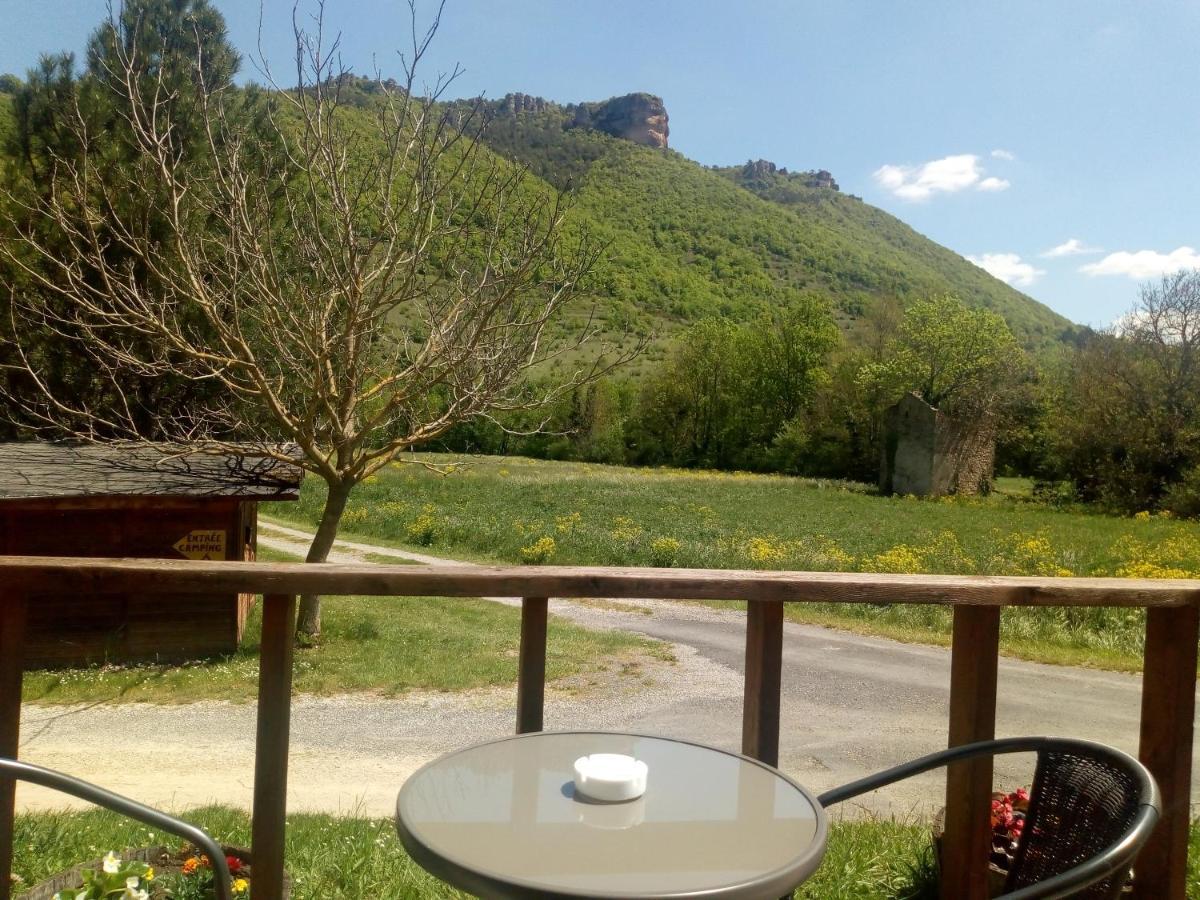 Camping Le Vialaret Nant Ngoại thất bức ảnh