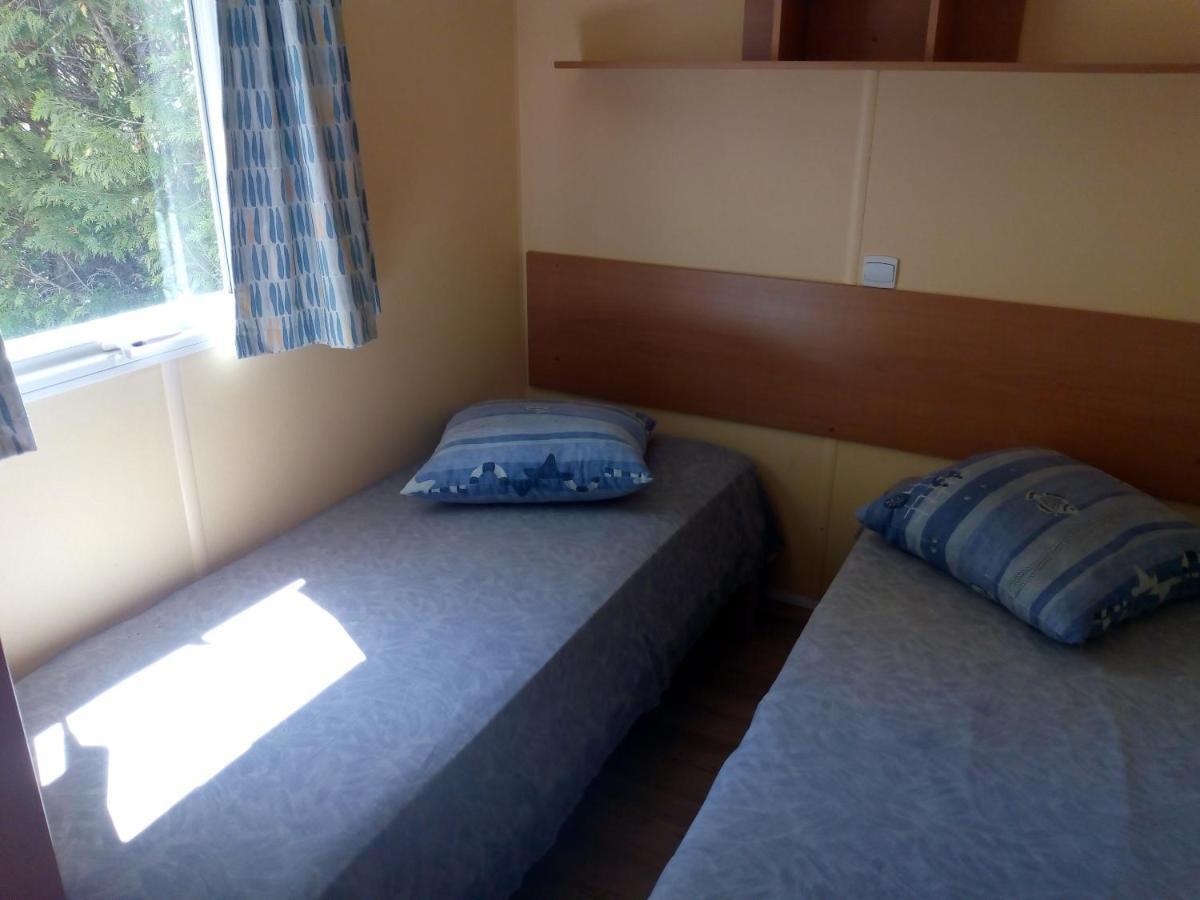 Camping Le Vialaret Nant Ngoại thất bức ảnh